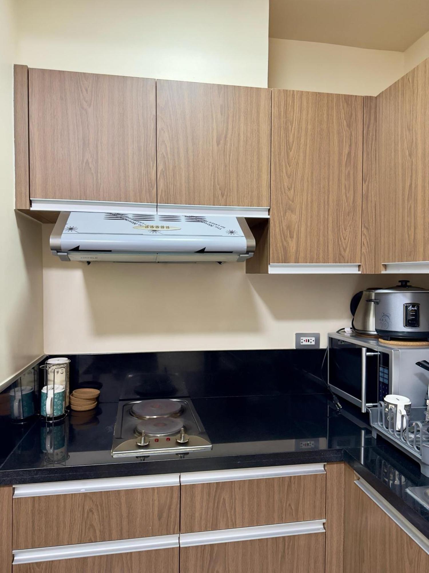 باساي Bayfront - Near Airport, Moa, Picc, Star City, Manila Bay - Pet-Friendly With Fast Wifi, Netflix & Pool Access المظهر الخارجي الصورة
